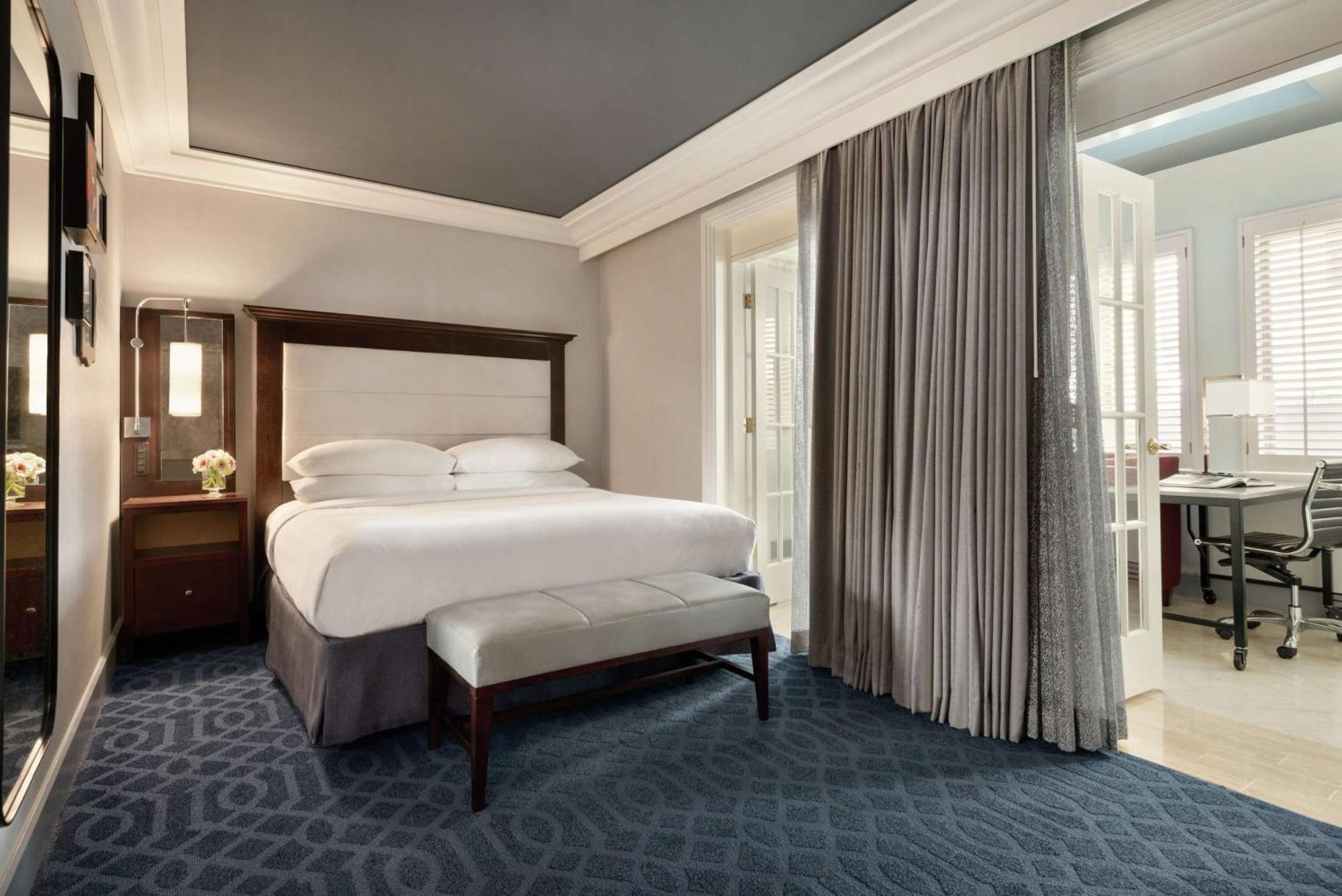 ฮิลตั้น เช็คเกอร์ลอสเองเจิลเลสโฮเต็ล Hotel ลอสแอนเจลิส ภายนอก รูปภาพ